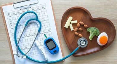 добрите и лошите страни на кето диетата за губење на тежината